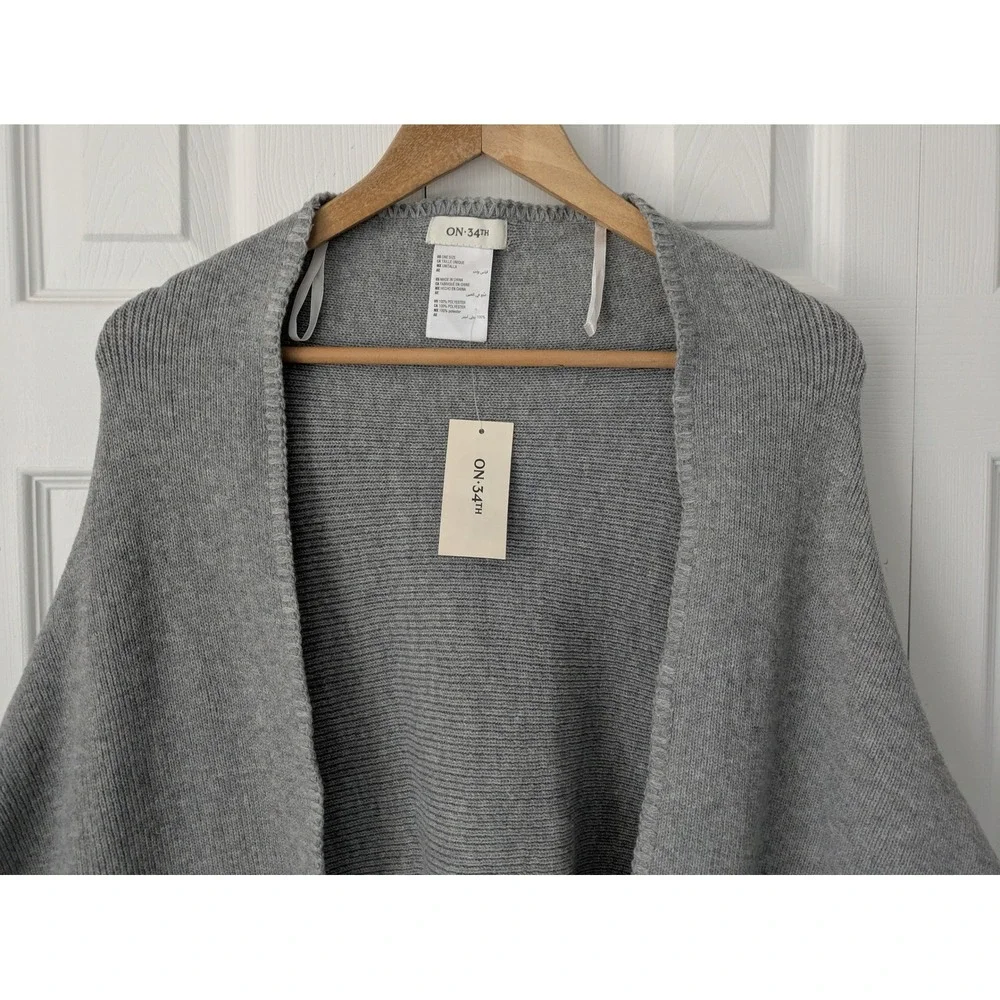 On 34th Whipstitch Edge Wrap Heather Gray‎ Pockets One Size NWT $68